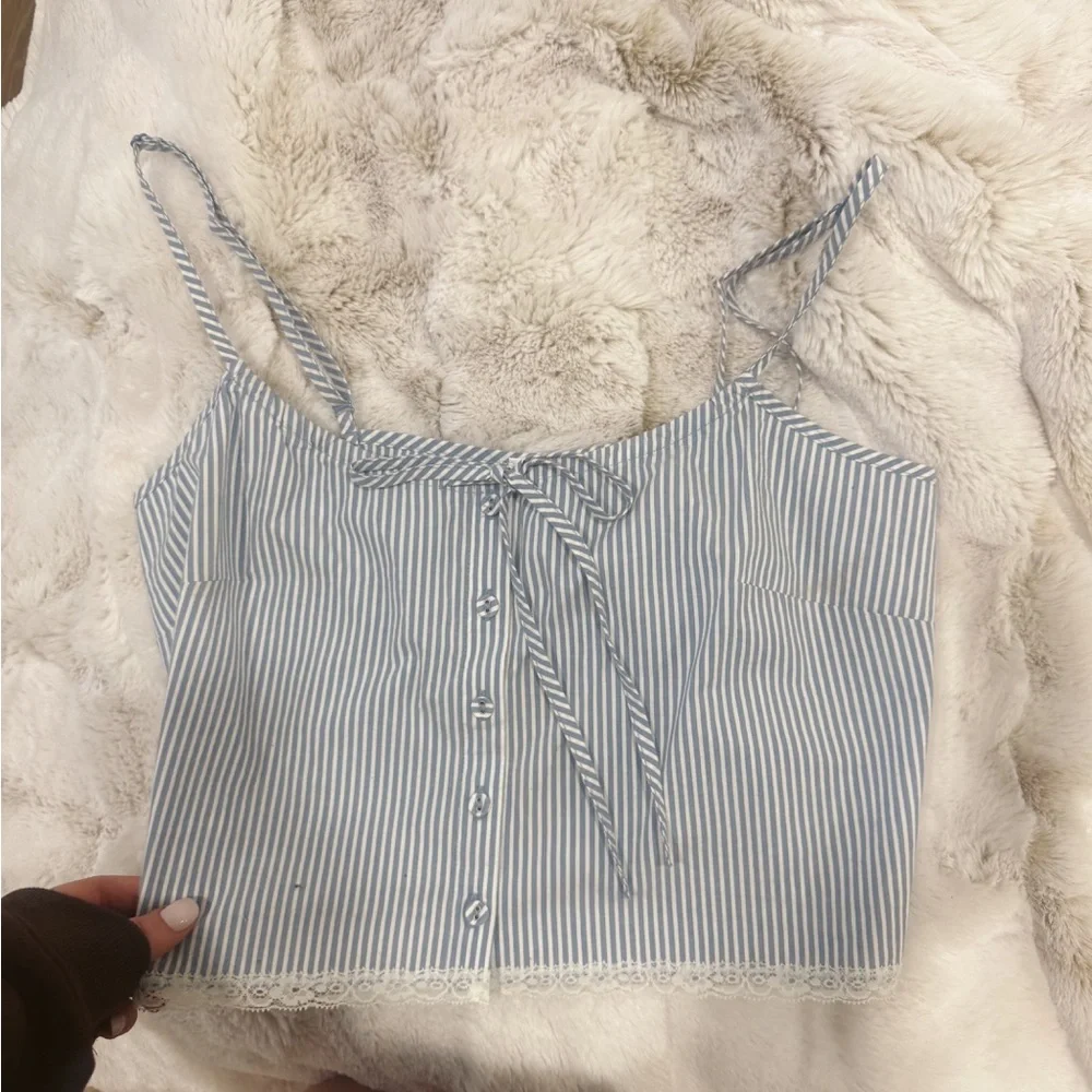 SKIMS NWT top S - Picture 5 of 13